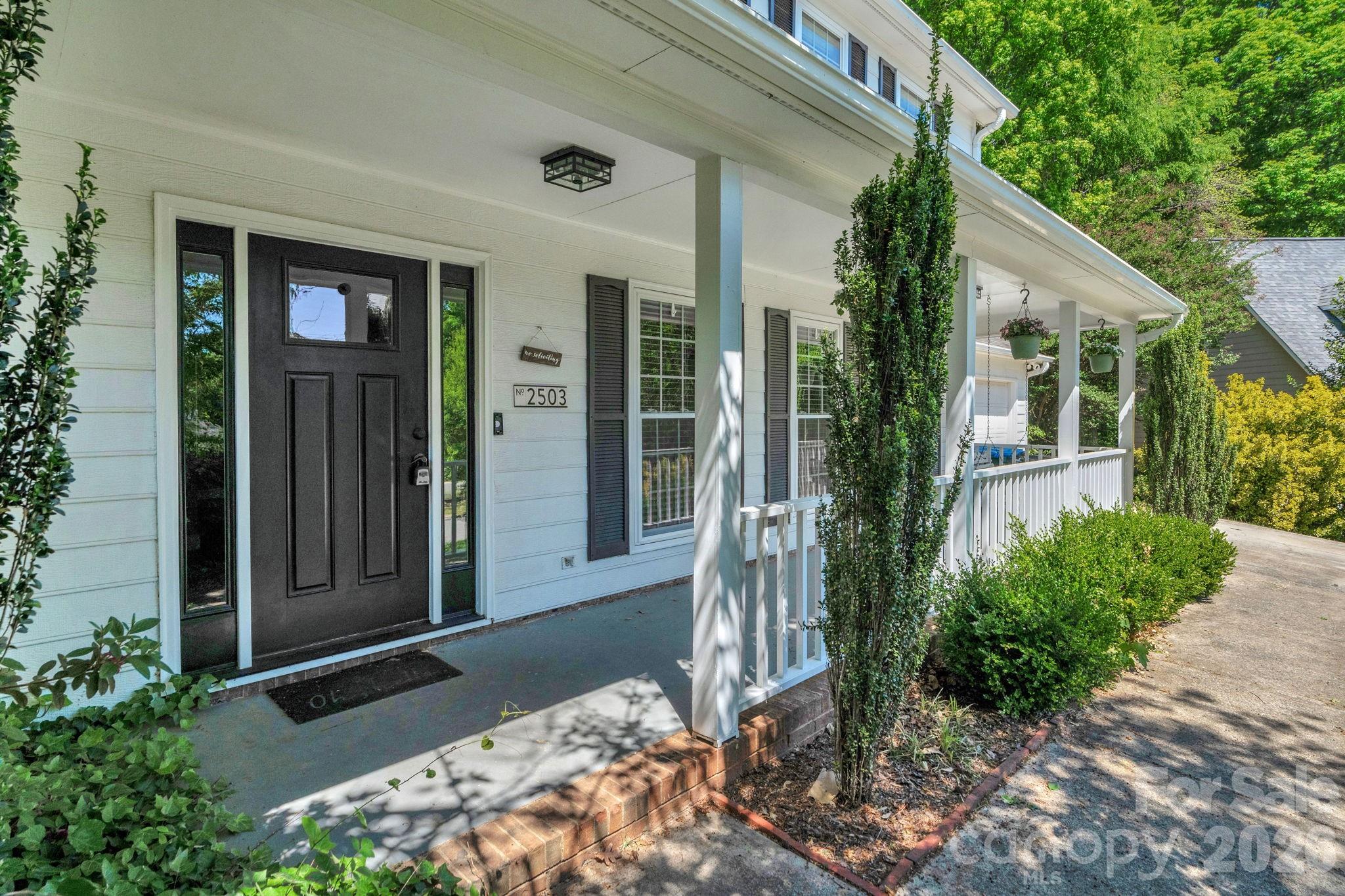 2503 Bathgate Lane Matthews NC 28105