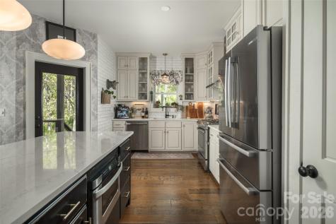 497 Black Locust Circle Blowing Rock NC 28605