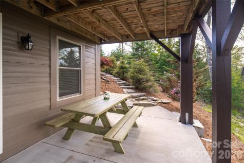 497 Black Locust Circle Blowing Rock NC 28605