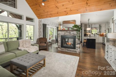 497 Black Locust Circle Blowing Rock NC 28605