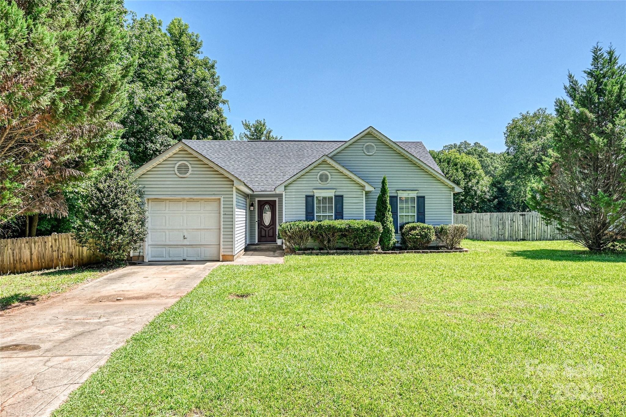 705 White Oak Lane Matthews NC 28104