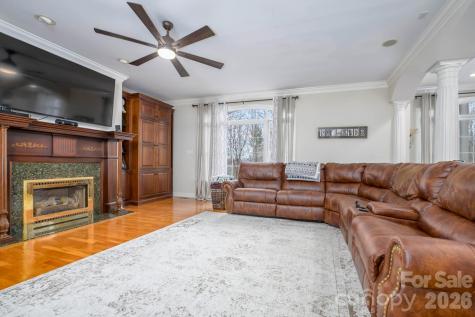 510 SE Stonecroft Court SE Lenoir NC 28645