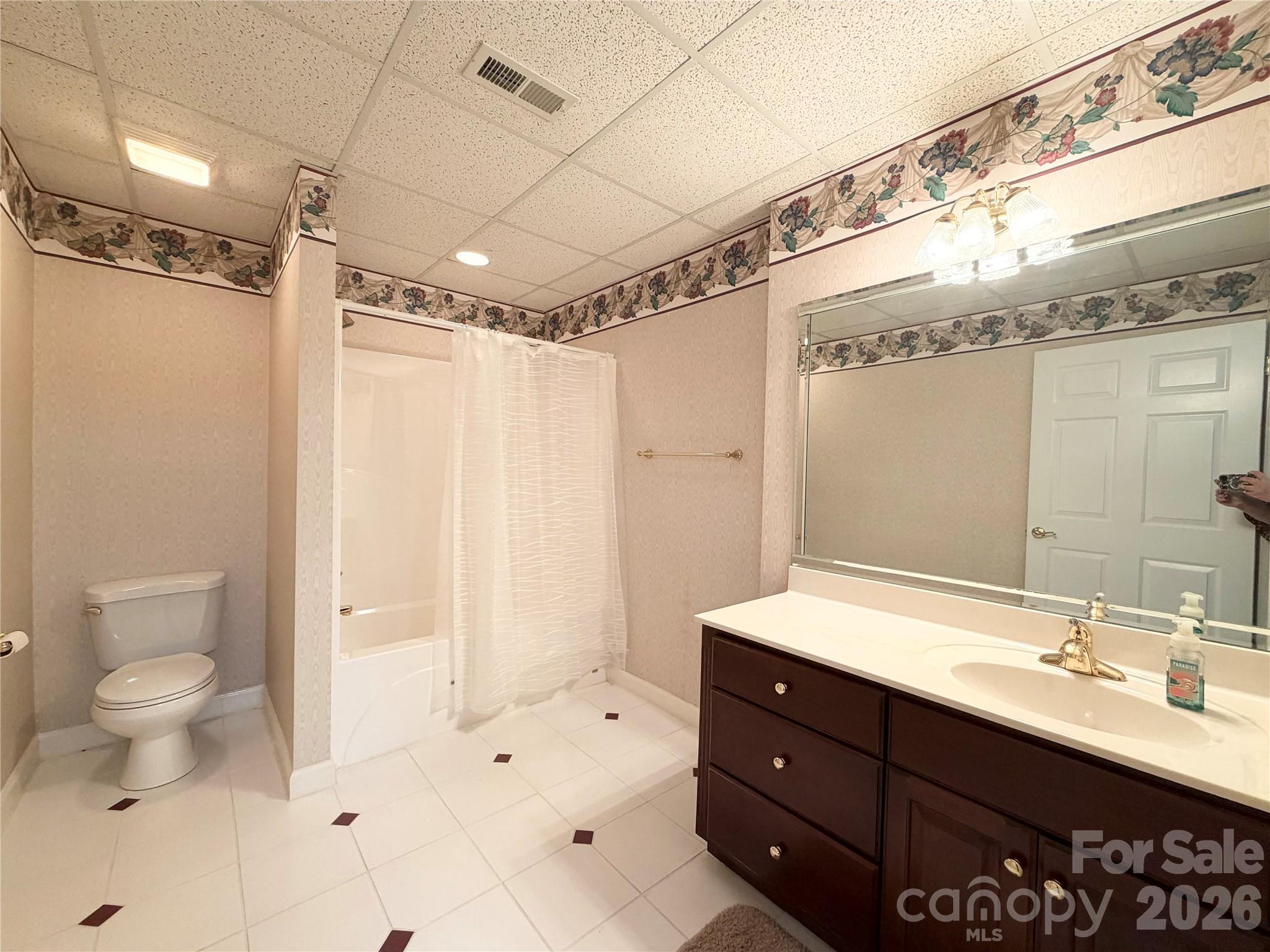 510 SE Stonecroft Court SE Lenoir NC 28645