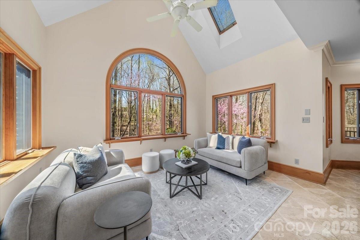 1043 Rolling Green Drive Newton NC 28658
