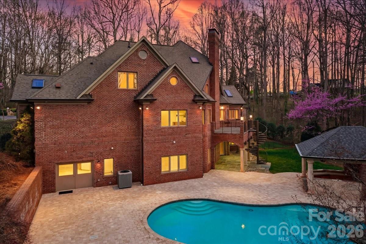 1043 Rolling Green Drive Newton NC 28658