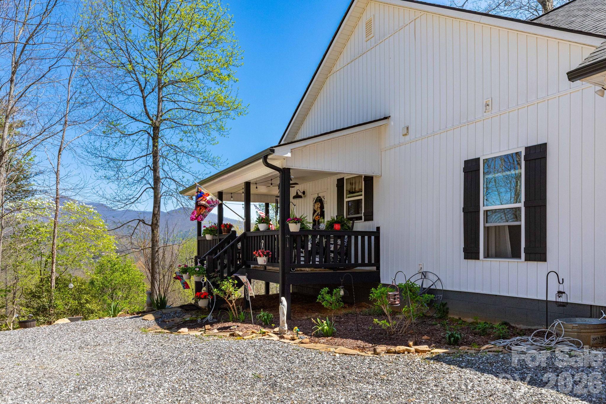 153 Fairlane Loop Whittier NC 28789