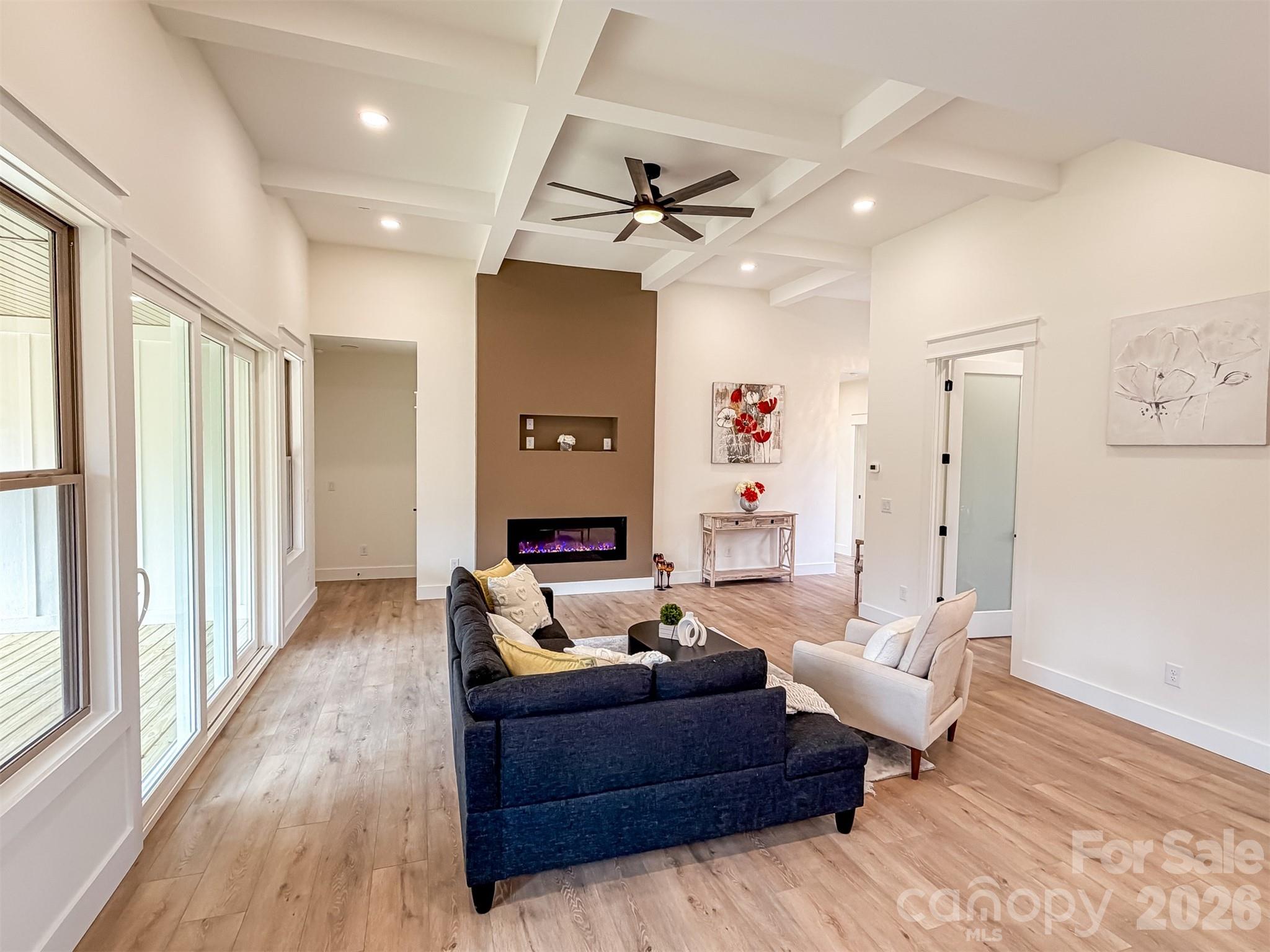 1322 Kensington Circle Newton NC 28658