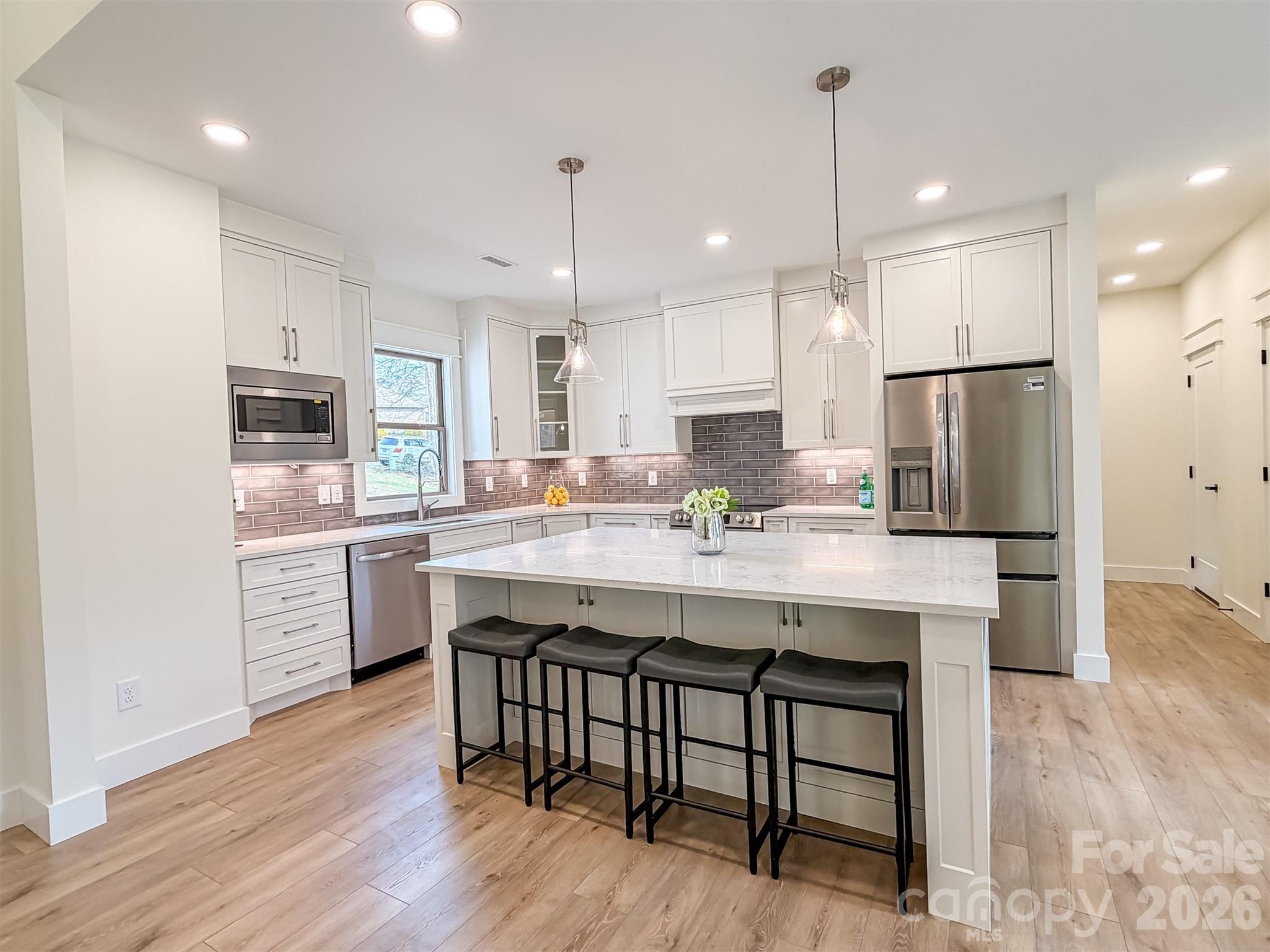 1322 Kensington Circle Newton NC 28658