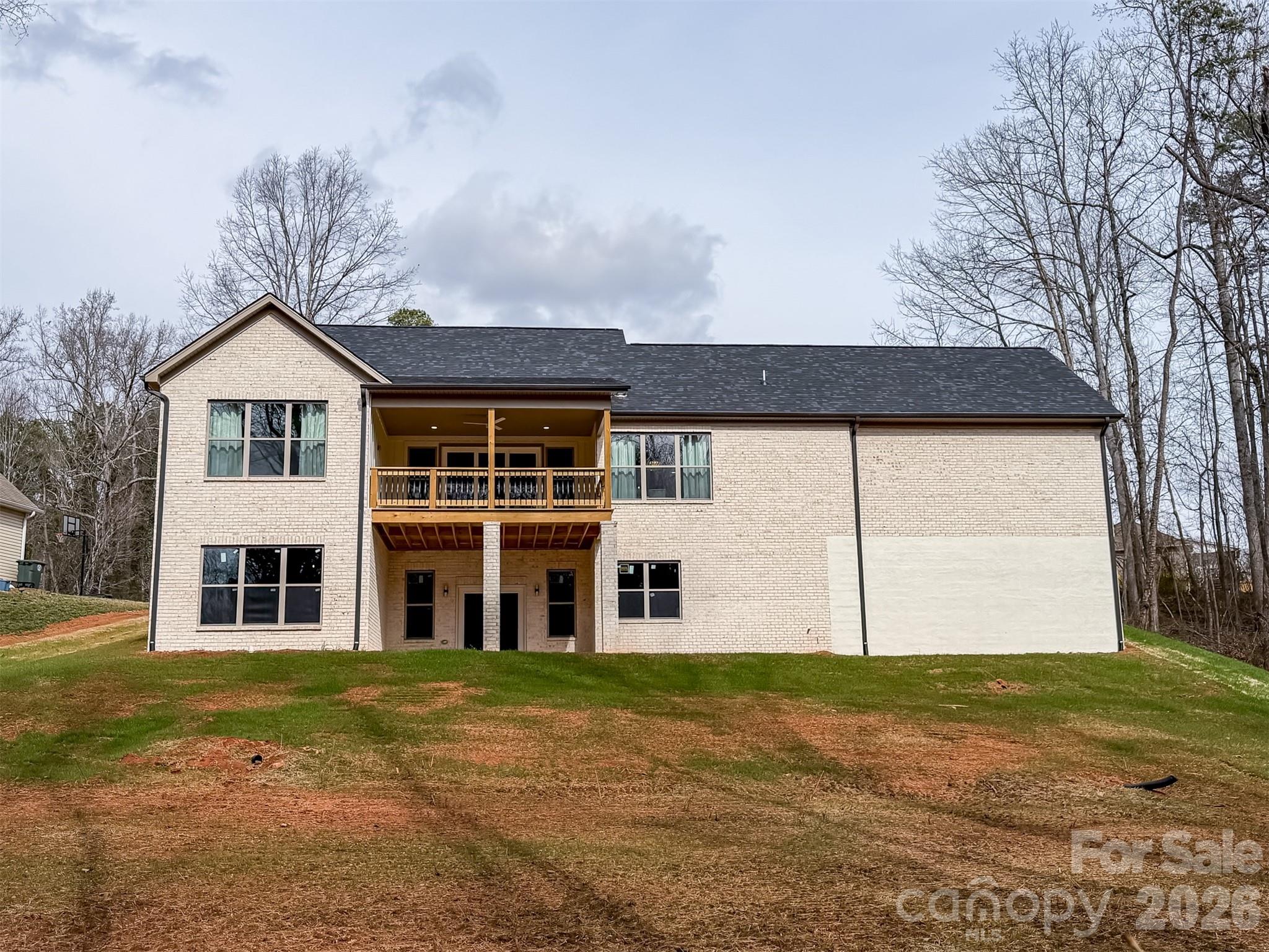 1322 Kensington Circle Newton NC 28658