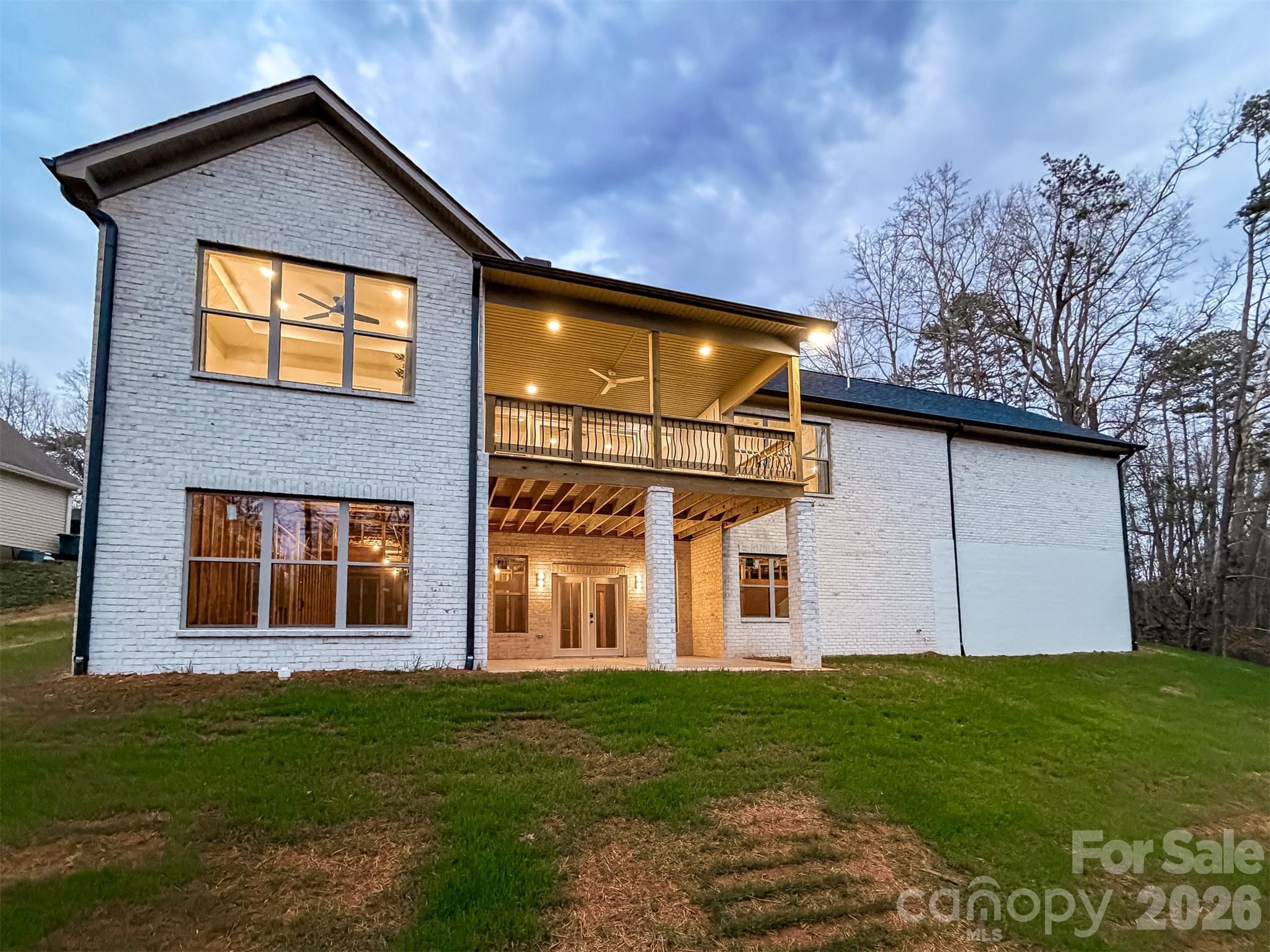 1322 Kensington Circle Newton NC 28658