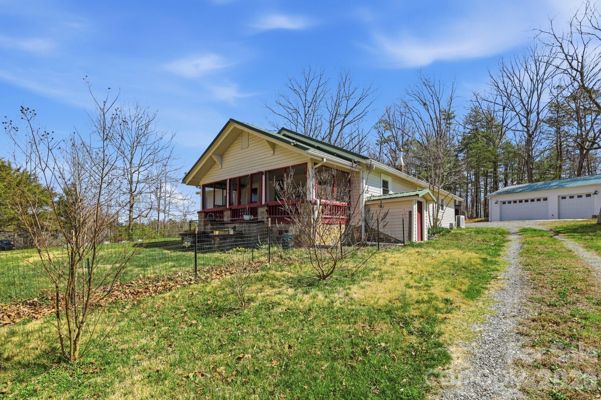 6998 Nobby Lail Road Connelly Springs NC 28612