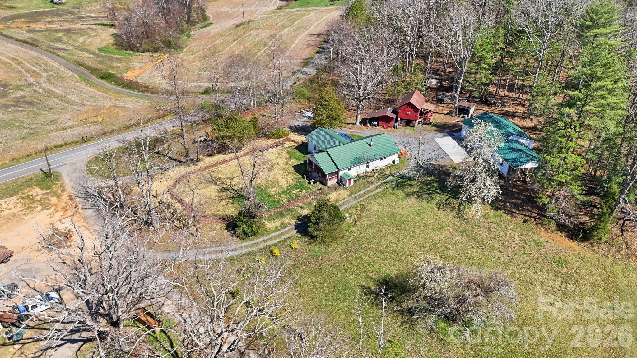 6998 Nobby Lail Road Connelly Springs NC 28612