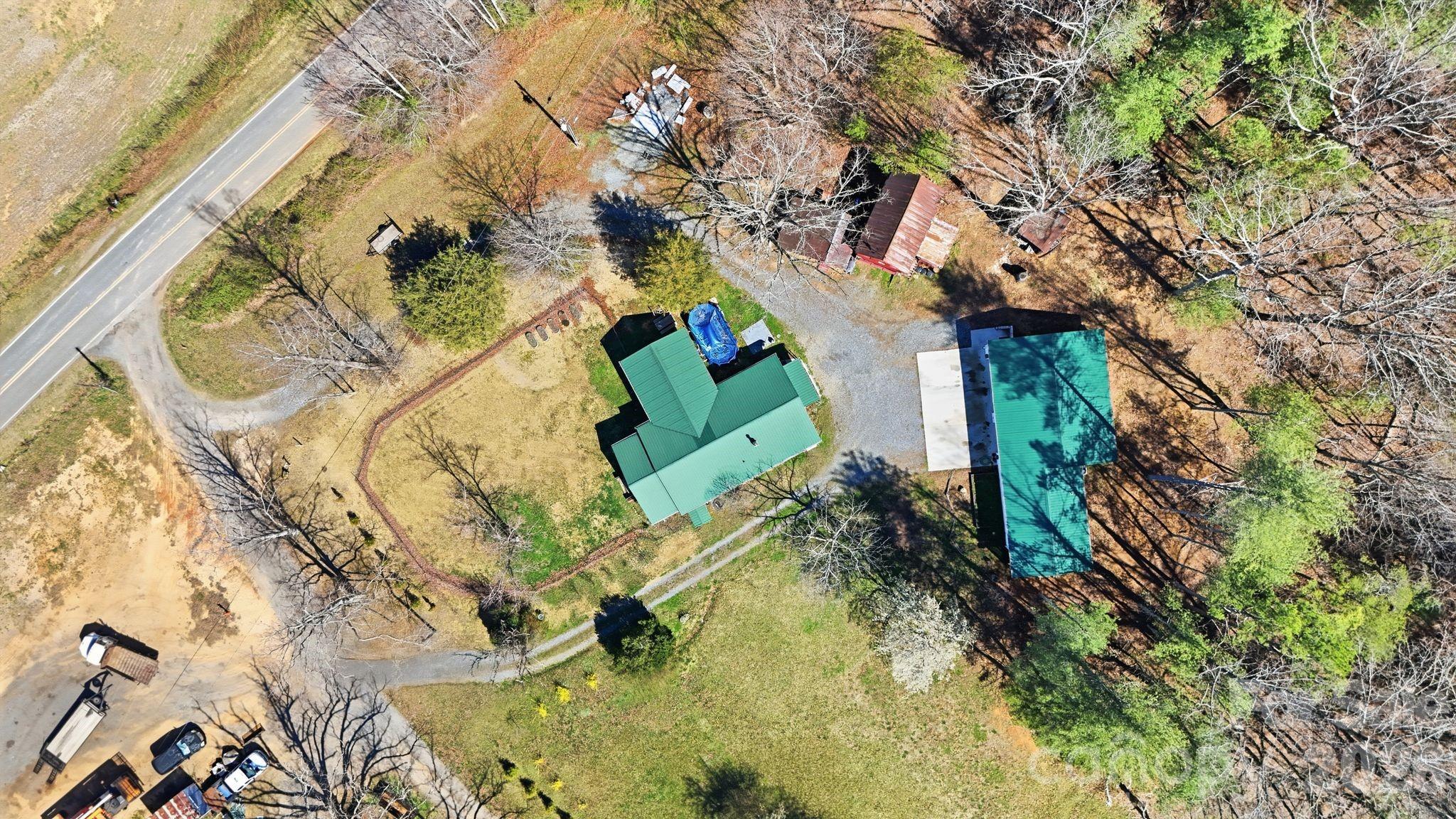 6998 Nobby Lail Road Connelly Springs NC 28612