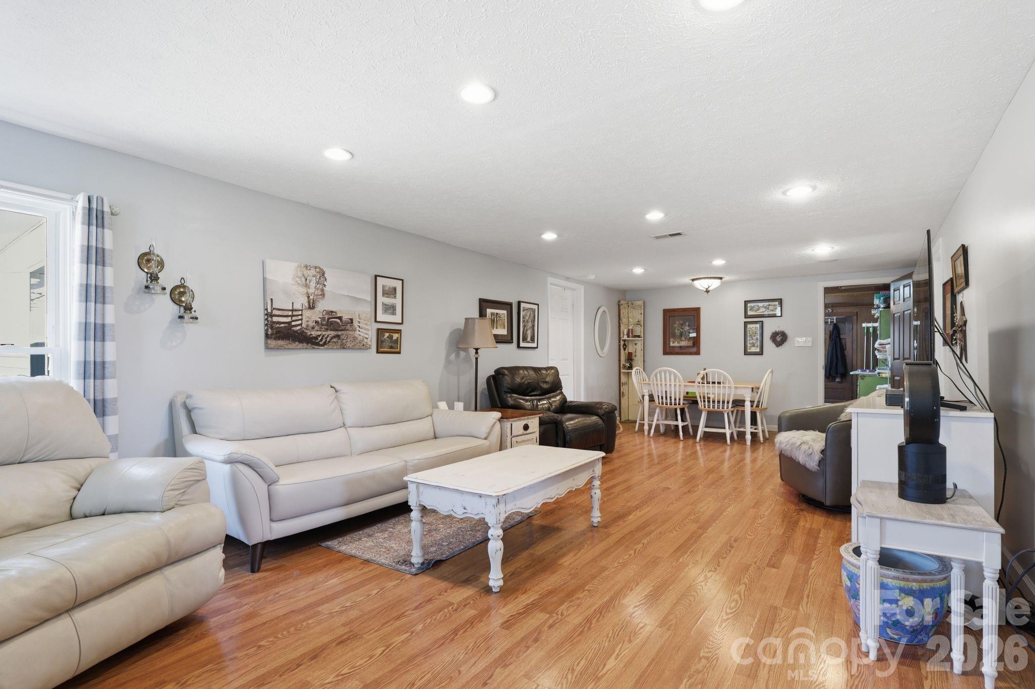 6998 Nobby Lail Road Connelly Springs NC 28612