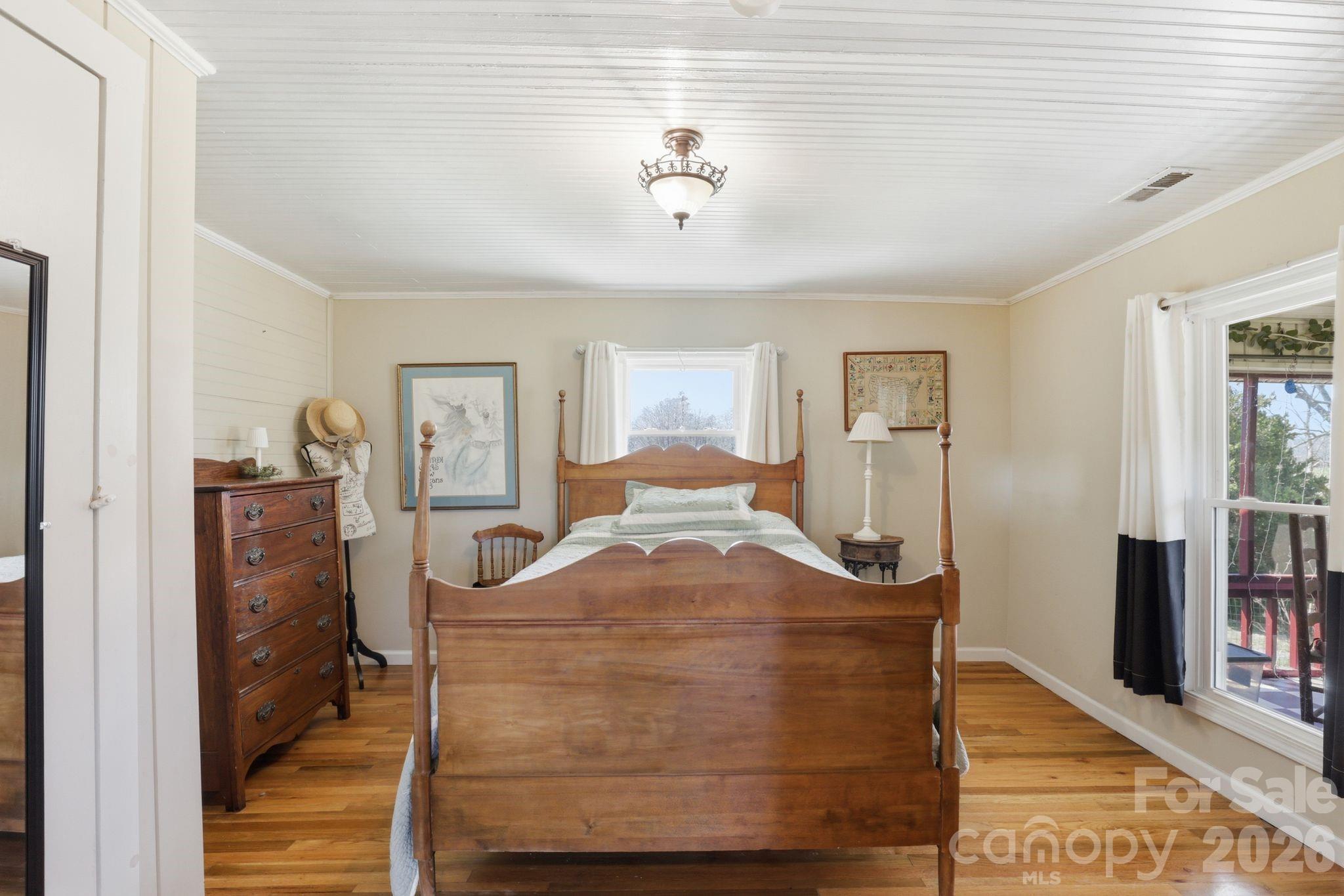 6998 Nobby Lail Road Connelly Springs NC 28612