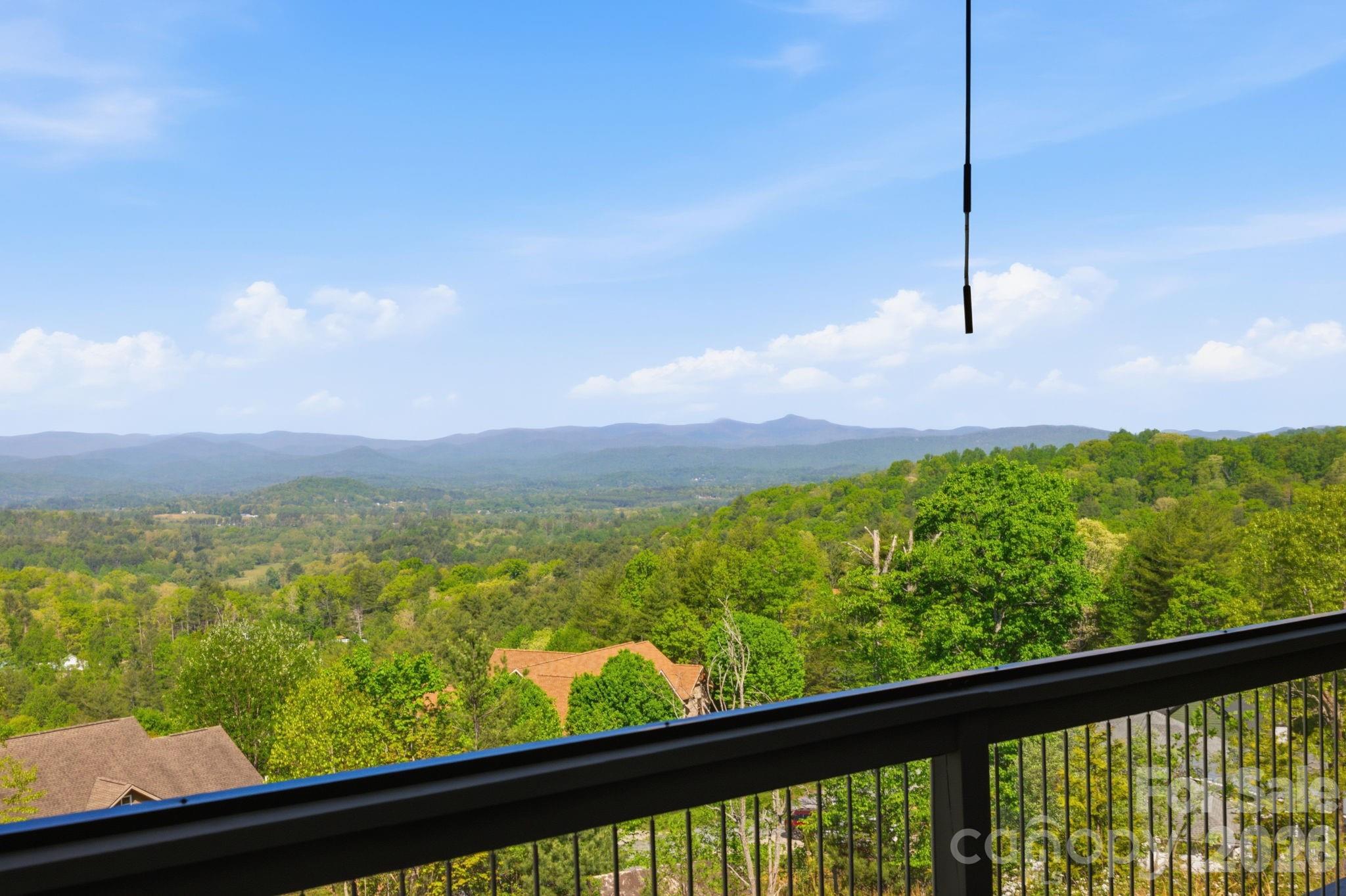 467 Crystal Heights Drive Hendersonville NC 28379