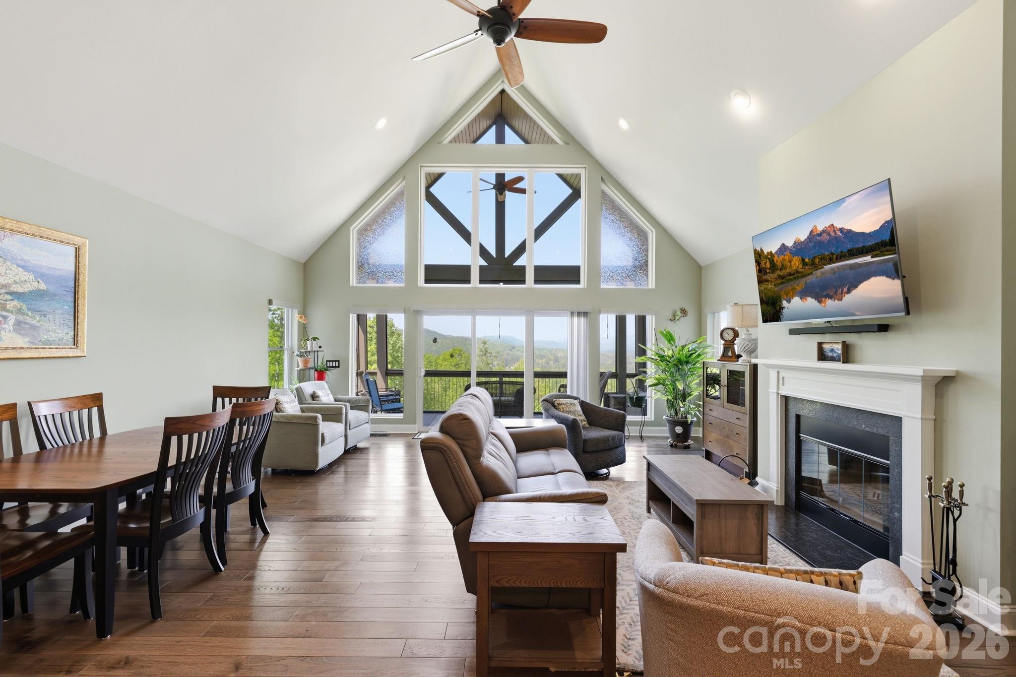 467 Crystal Heights Drive Hendersonville NC 28379