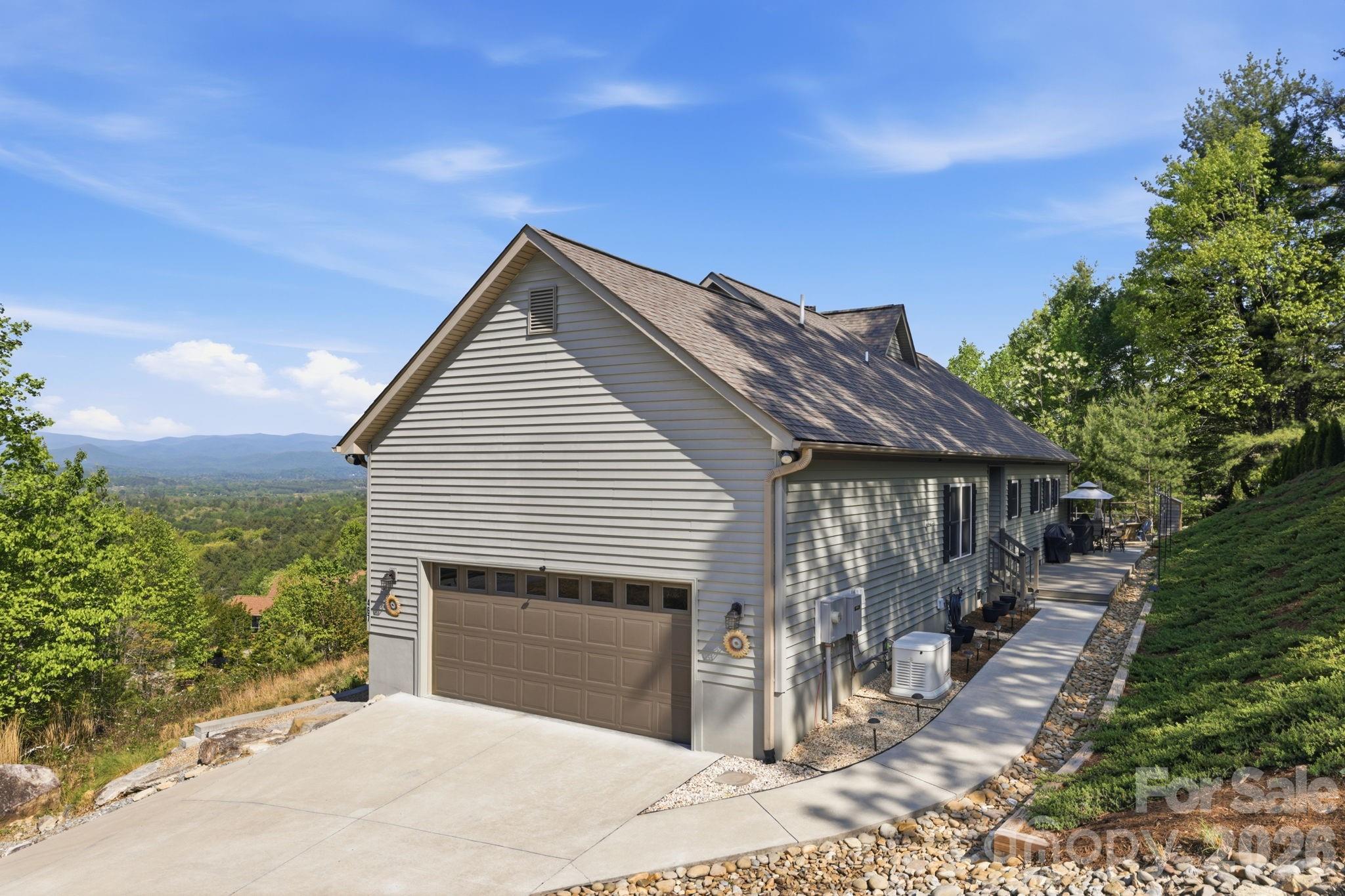 467 Crystal Heights Drive Hendersonville NC 28379