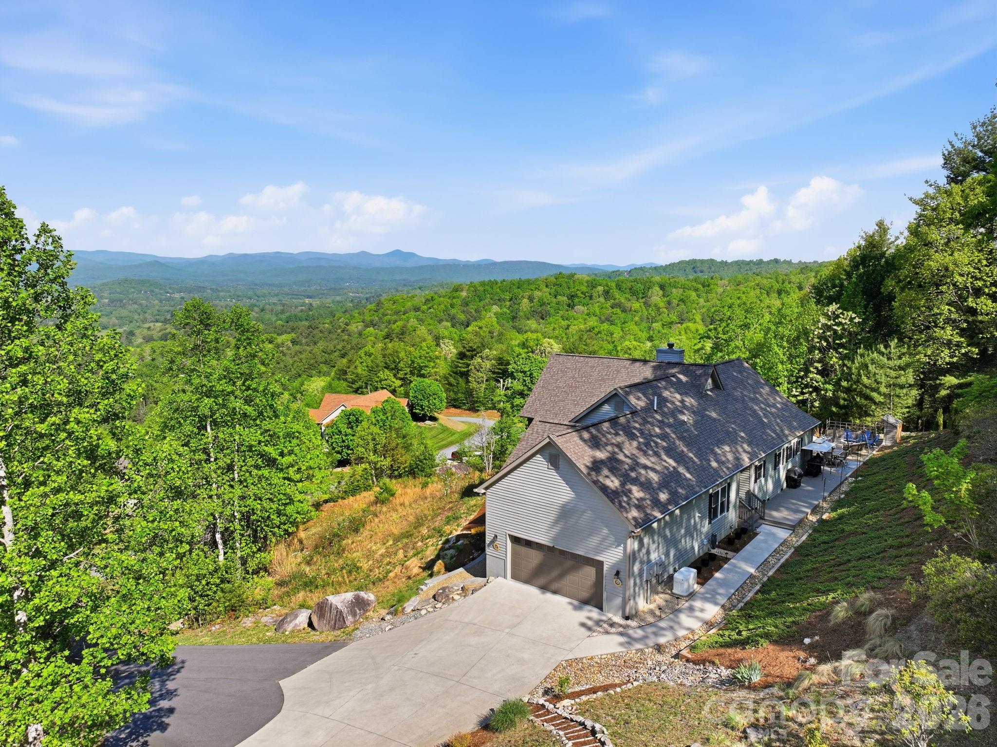 467 Crystal Heights Drive Hendersonville NC 28379