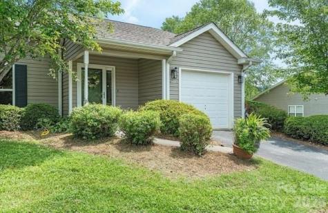 40 Olde Covington Way Arden NC 28704