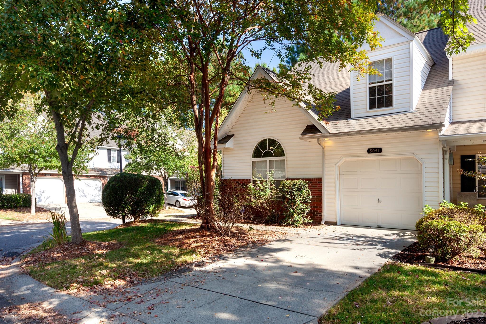 8041 Christmas Court Charlotte NC 28216