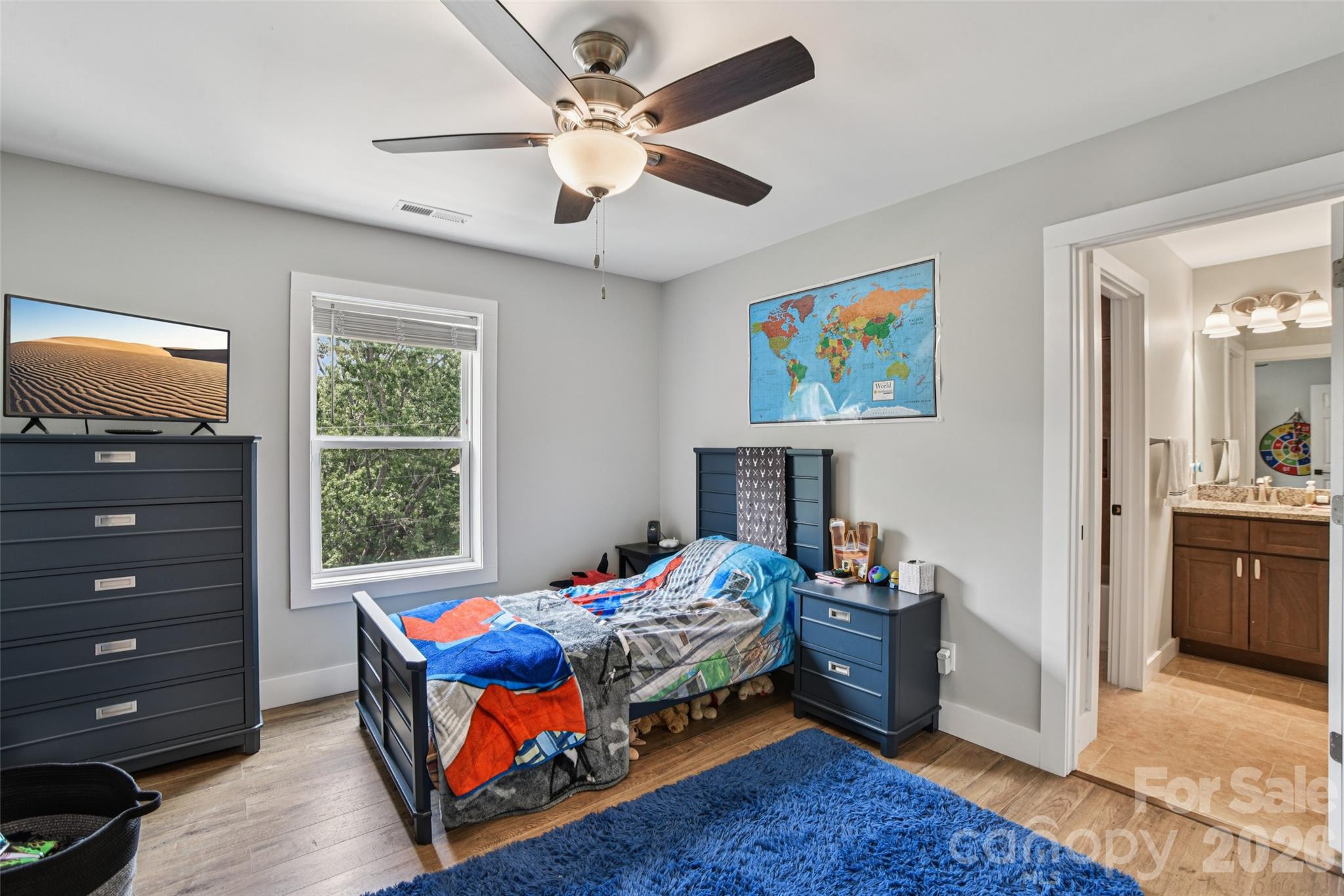 8 Apple Lane Asheville NC 28804
