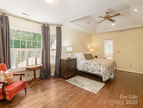 4 Silverstone Drive Asheville NC 28805