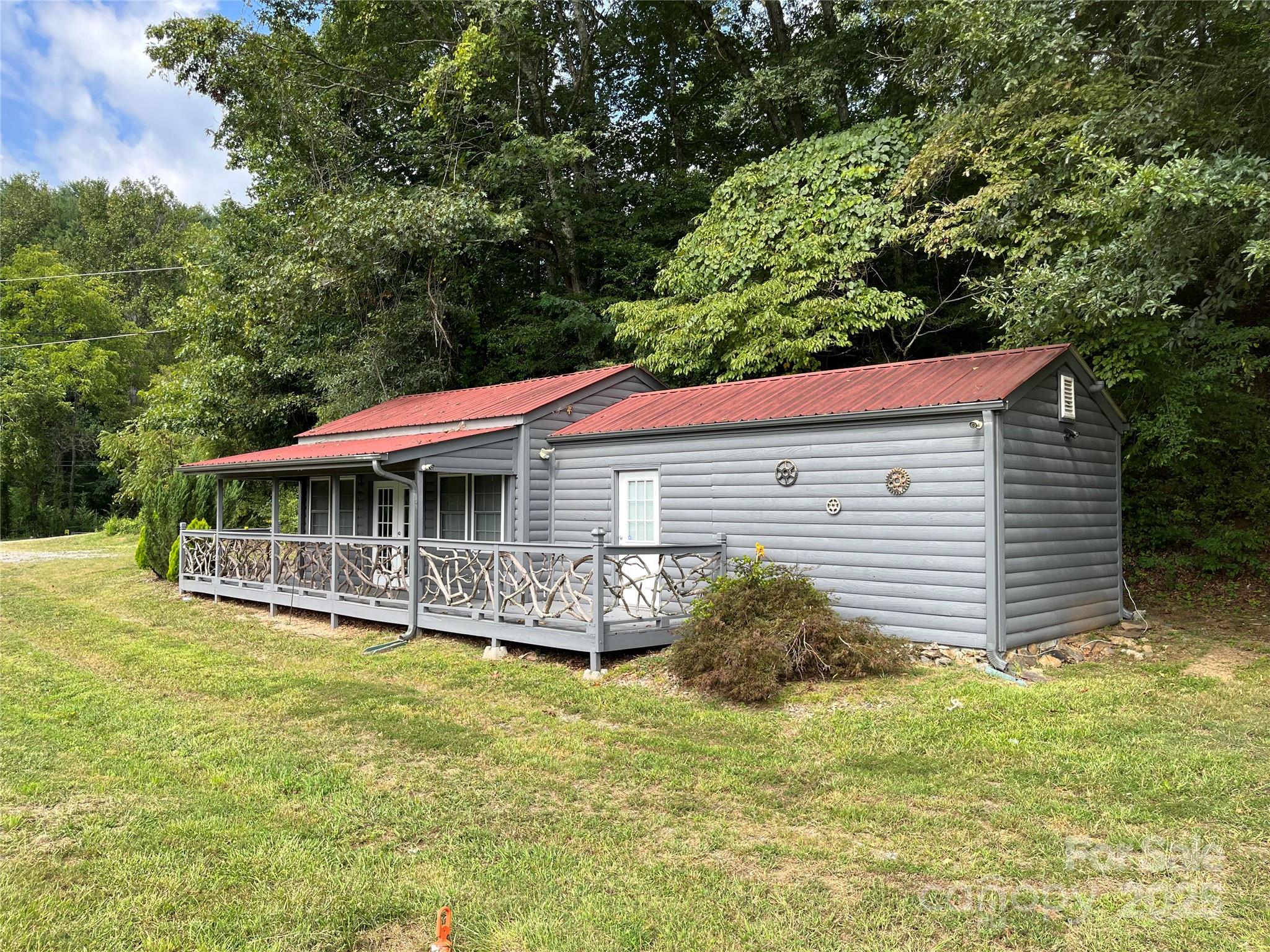 1961 Cane Creek Road Fletcher NC 28732