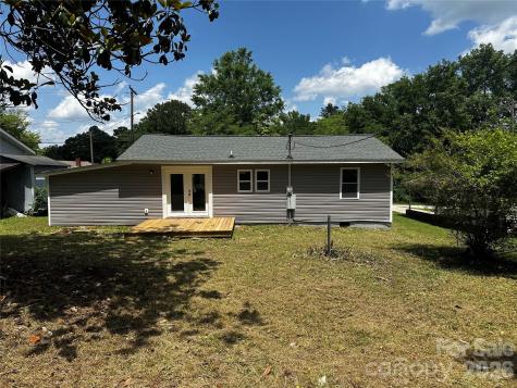 801 Calhoun Street Lancaster SC 29720
