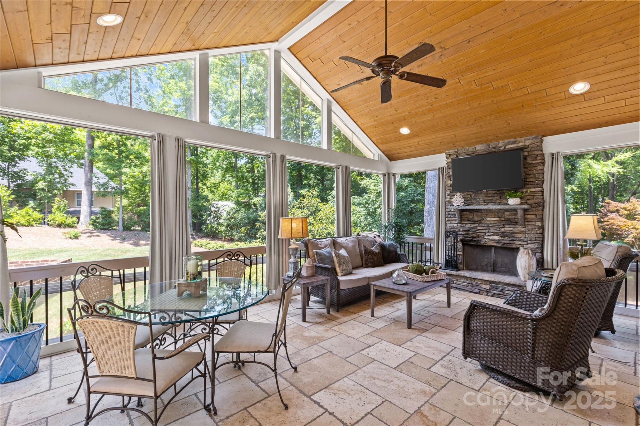 6716 Southby Court Charlotte NC 28270