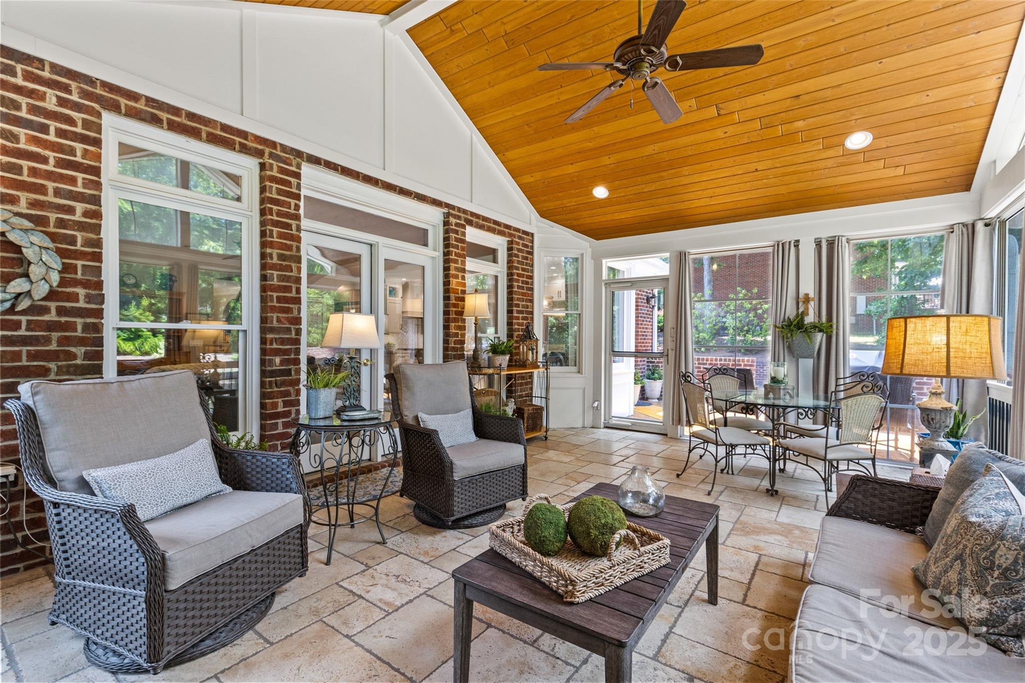 6716 Southby Court Charlotte NC 28270