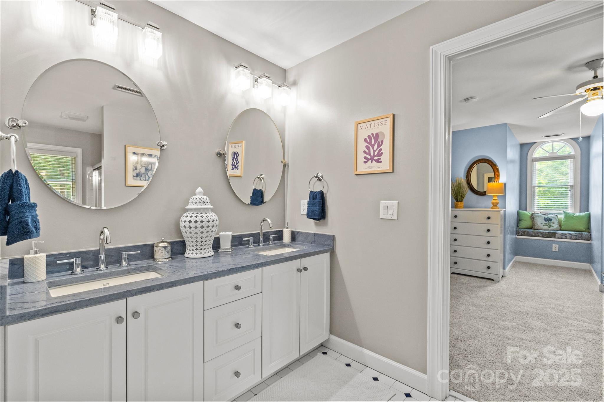 6716 Southby Court Charlotte NC 28270