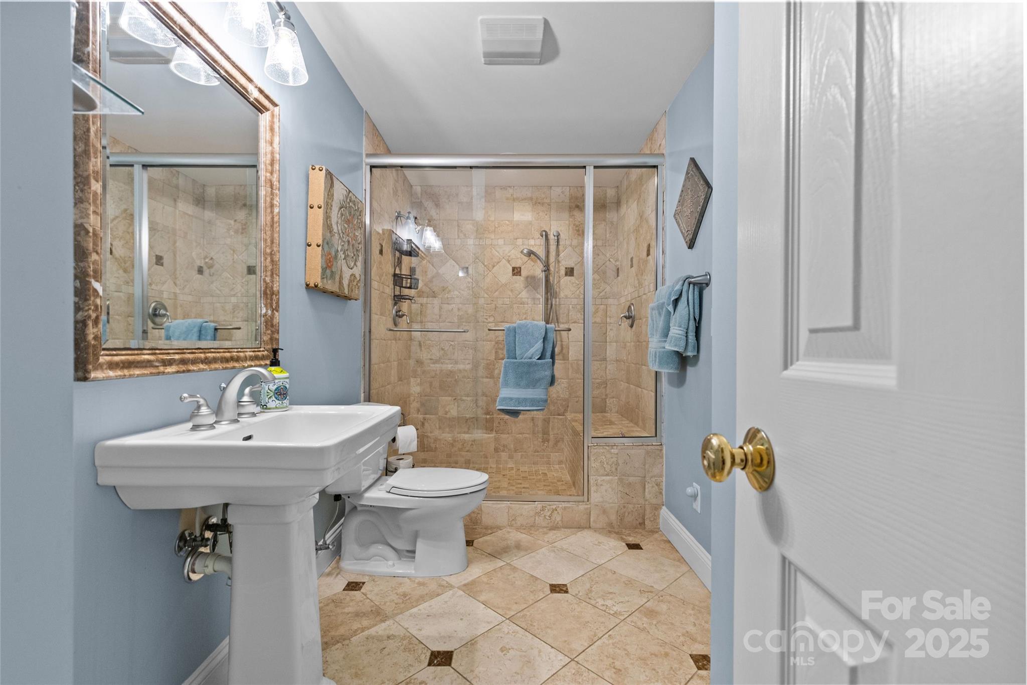 6716 Southby Court Charlotte NC 28270