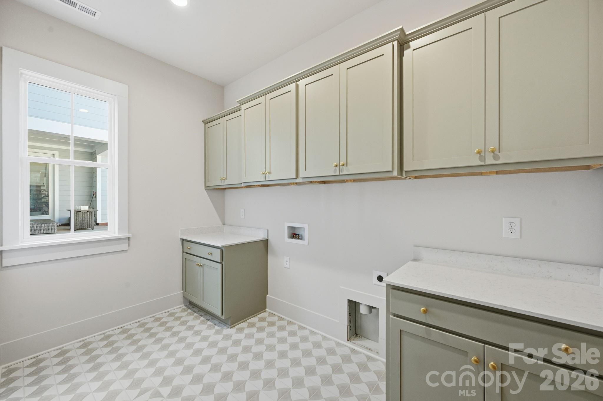 7237 Westrow Avenue Charlotte NC 28278