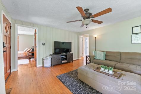 63 Mcdonald Road Arden NC 28704