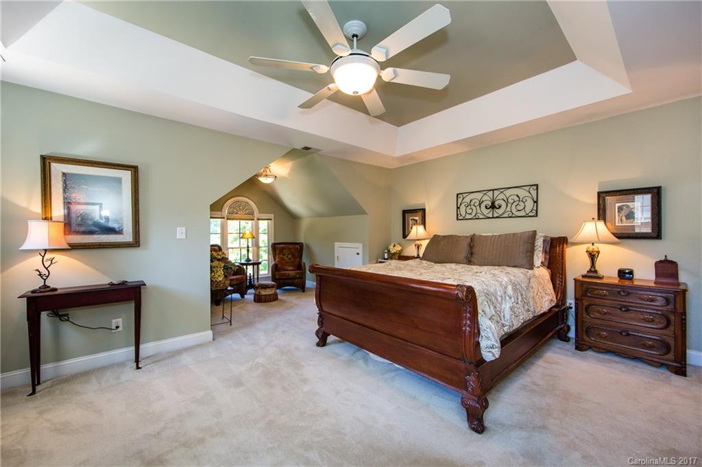 12528 Overlook Mountain Drive Charlotte NC 28216