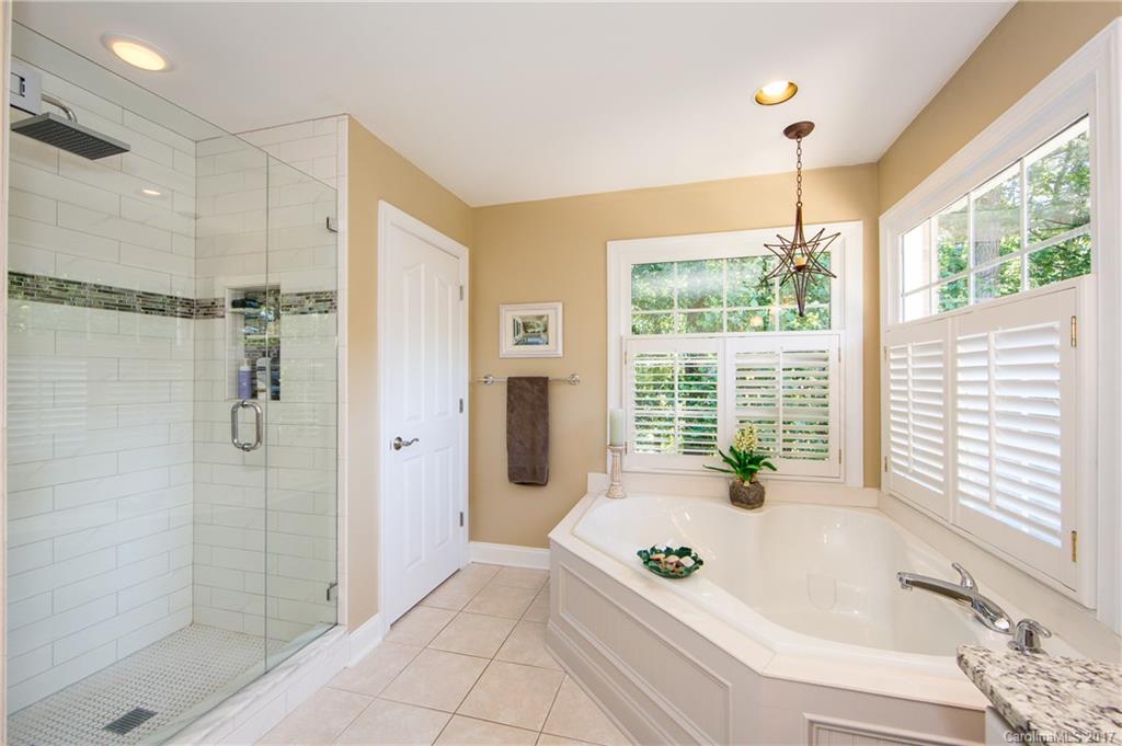 12528 Overlook Mountain Drive Charlotte NC 28216