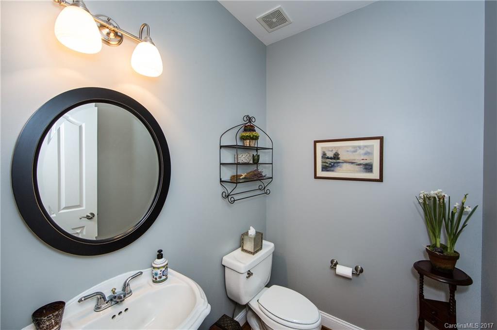 12528 Overlook Mountain Drive Charlotte NC 28216