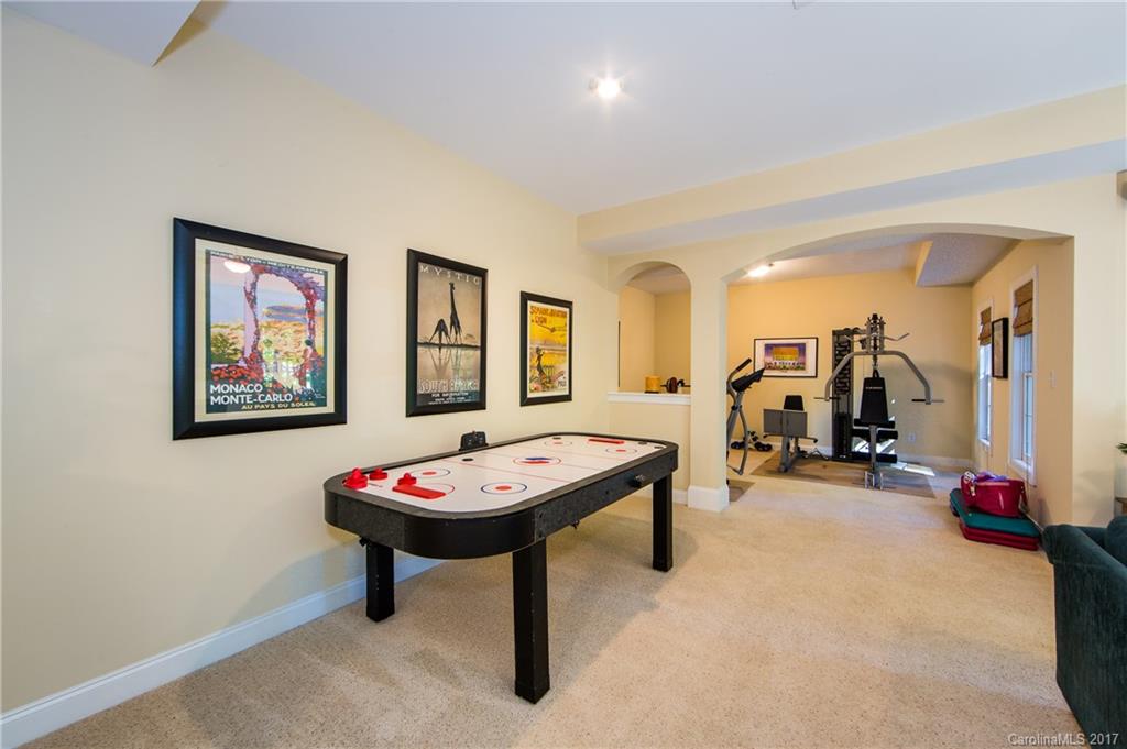 12528 Overlook Mountain Drive Charlotte NC 28216