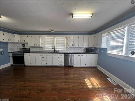 820 Suncrest Orchard Road North Wilkesboro NC 28659