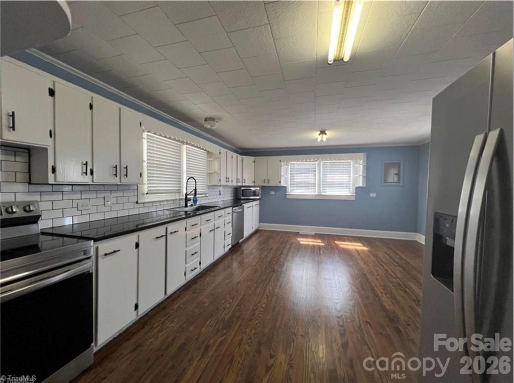 820 Suncrest Orchard Road North Wilkesboro NC 28659