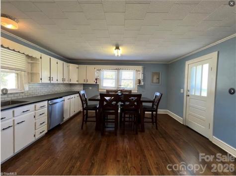 820 Suncrest Orchard Road North Wilkesboro NC 28659