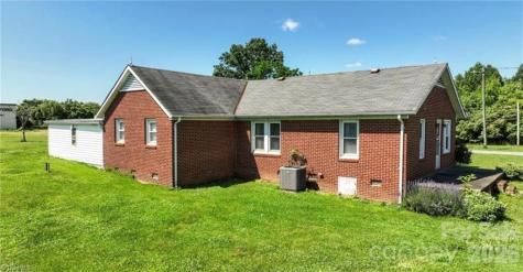 820 Suncrest Orchard Road North Wilkesboro NC 28659