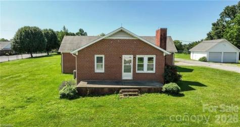 820 Suncrest Orchard Road North Wilkesboro NC 28659