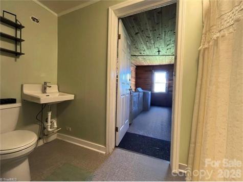 820 Suncrest Orchard Road North Wilkesboro NC 28659