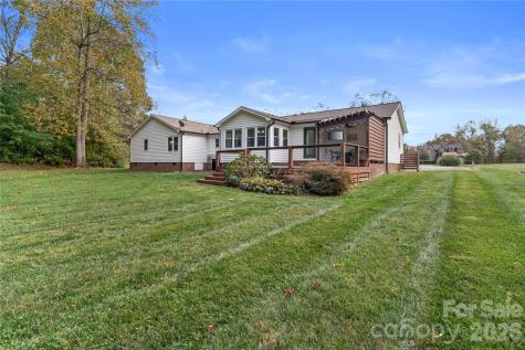 1335 Blacksnake Road Stanley NC 28164
