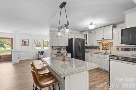 1335 Blacksnake Road Stanley NC 28164