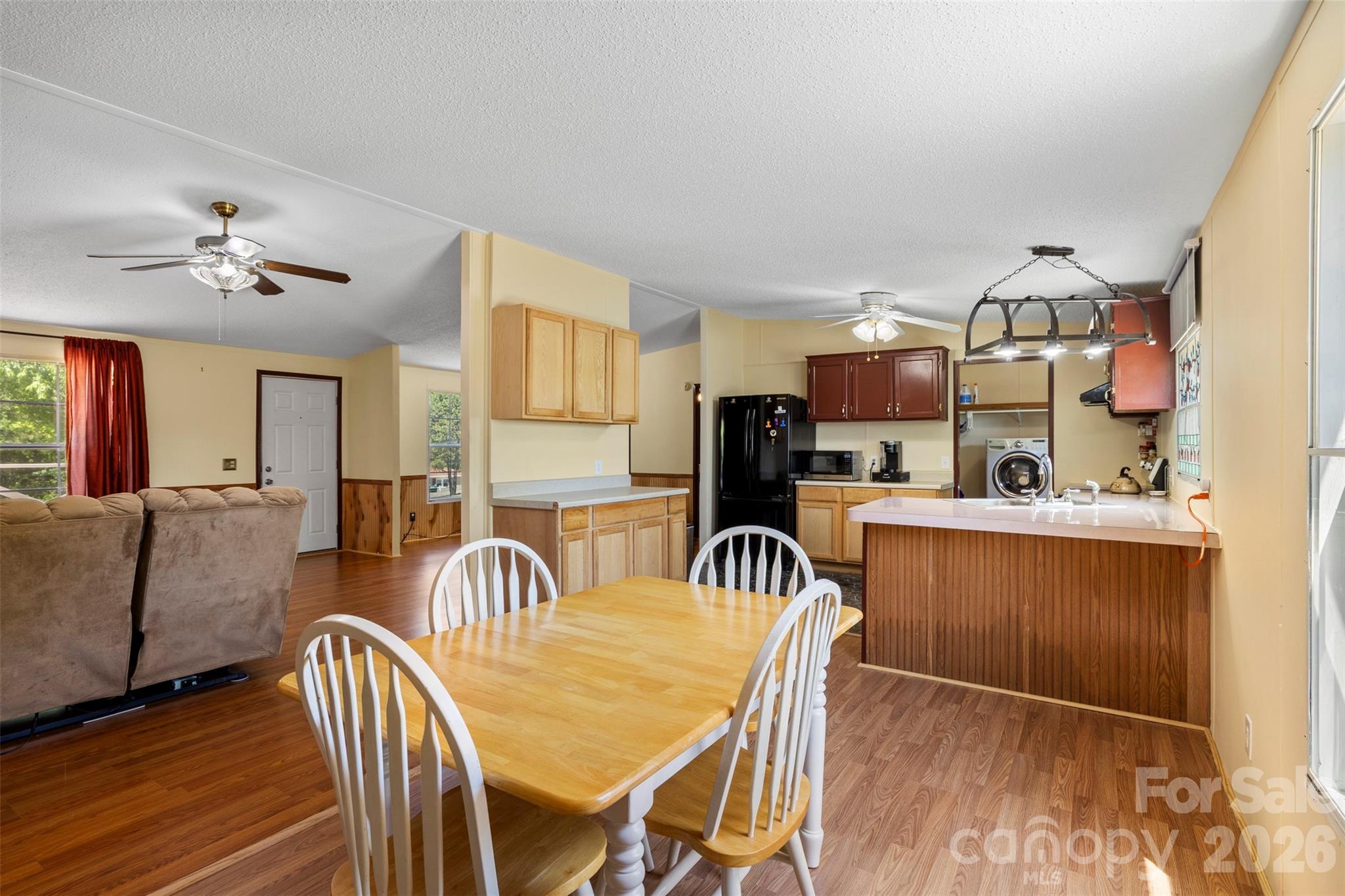 2095 Wildwood Drive Hickory NC 28601