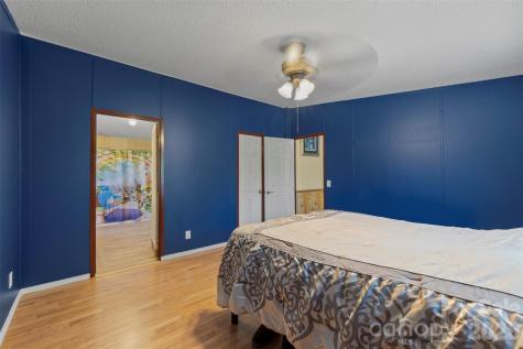 2095 Wildwood Drive Hickory NC 28601