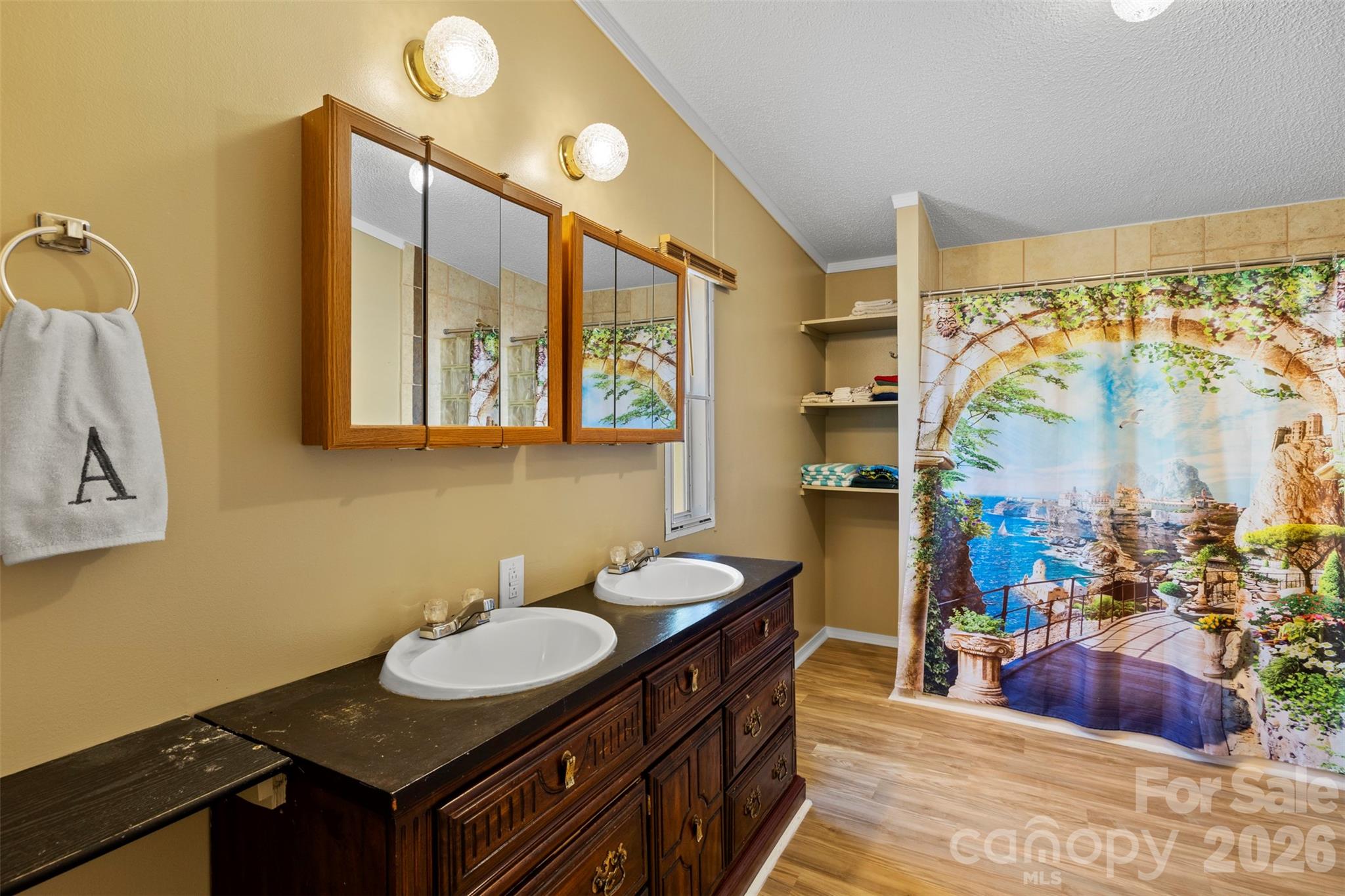 2095 Wildwood Drive Hickory NC 28601